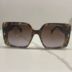 Fendi FIRST FE40036U 55F Havana/Brown Gradient Square Women's Sunglasses